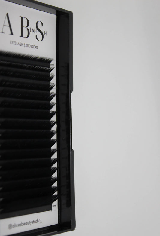 Boite à cil volume russe 0.07L Alice's beauty Studio