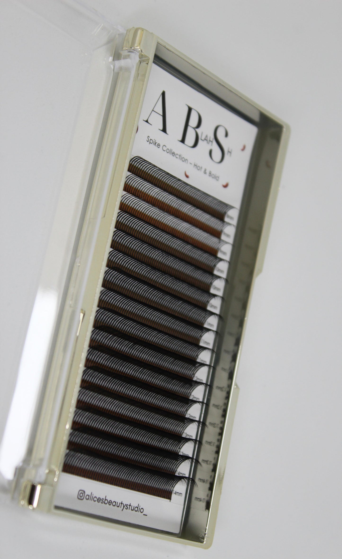 Spike collection - Hot & Bolt - CC Alice's beauty Studio