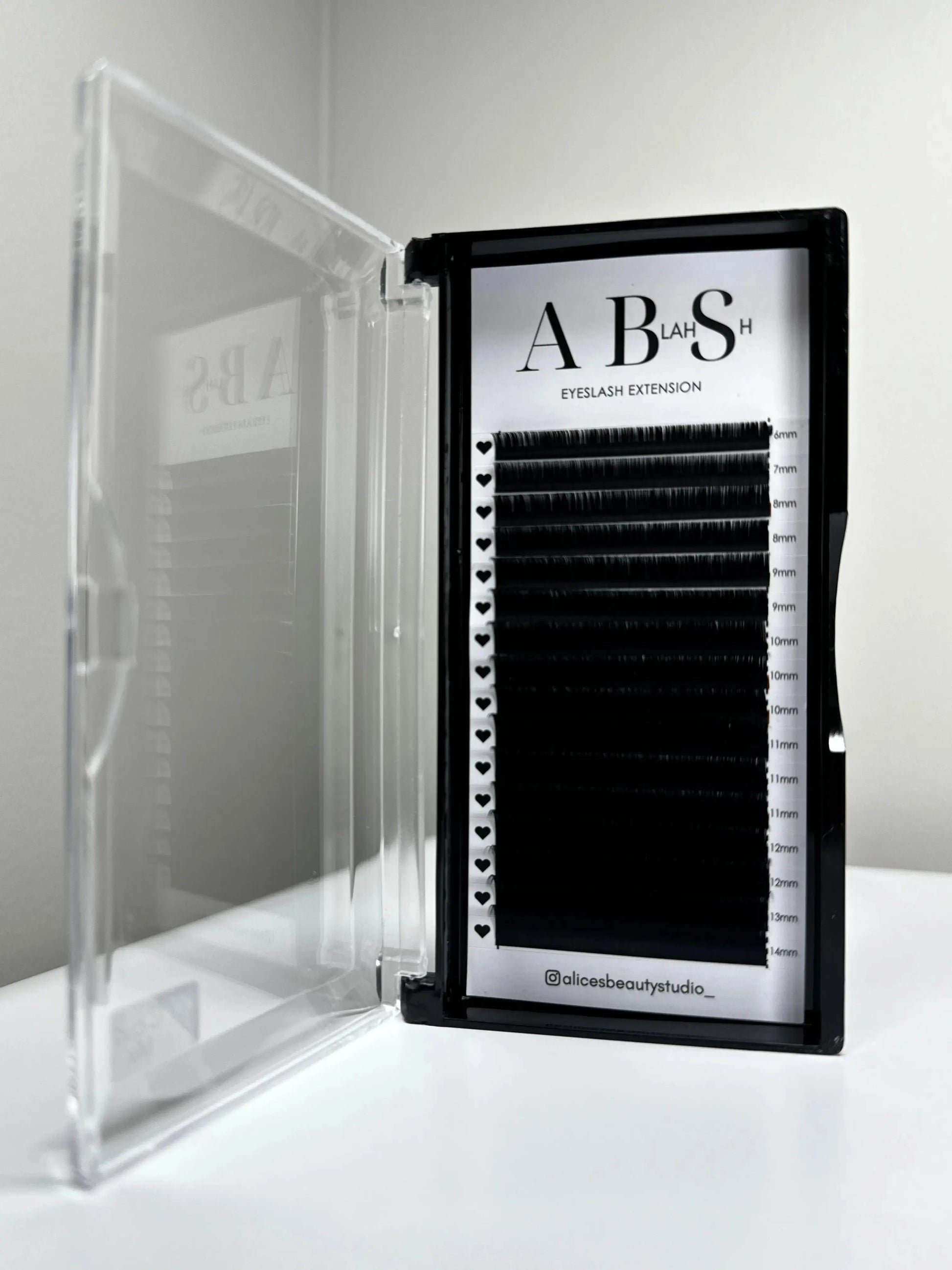 Boite à cil volume russe 0.07C Alice's beauty Studio