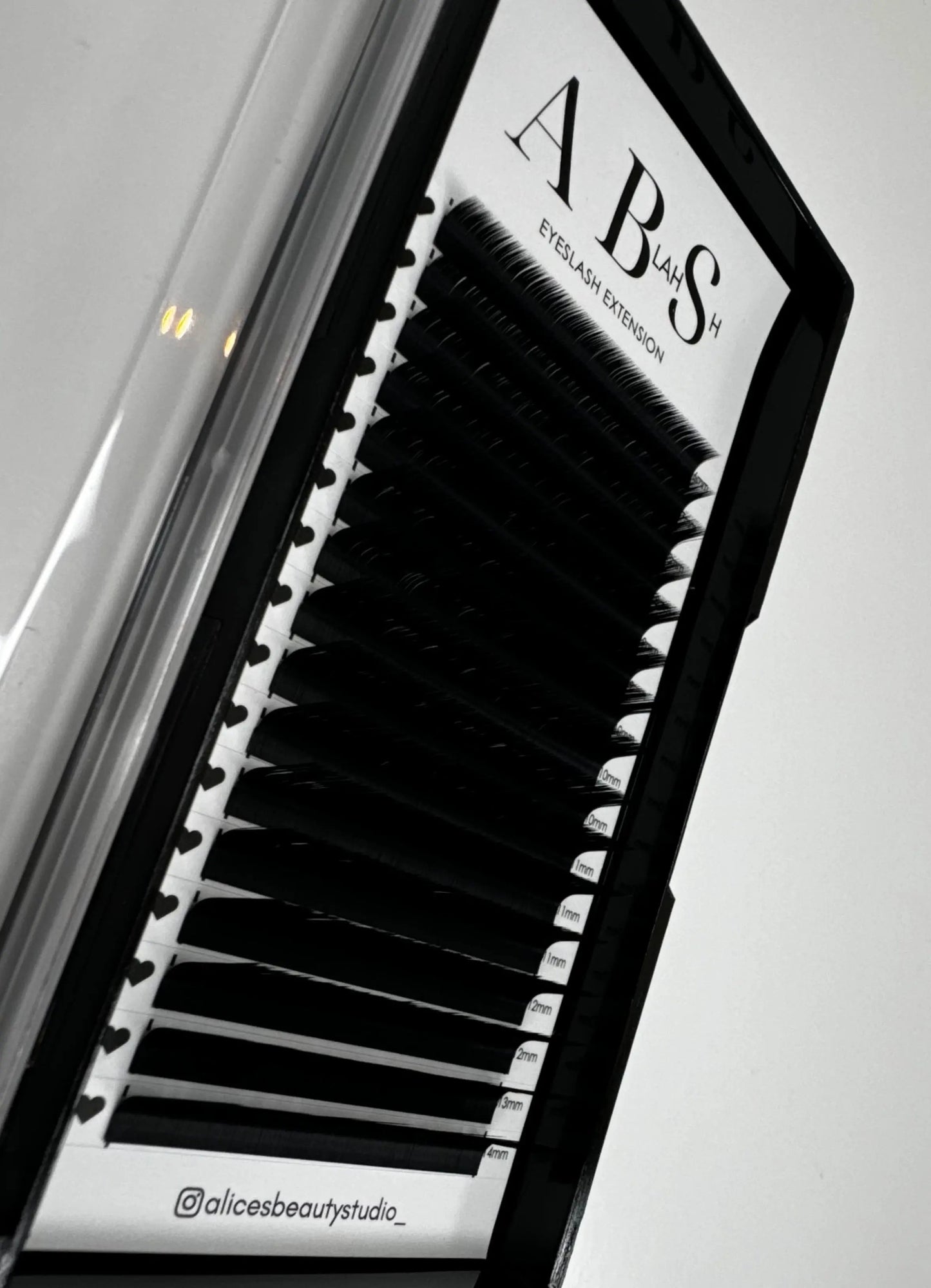 Boite à cil volume russe 0.07M Alice's beauty Studio